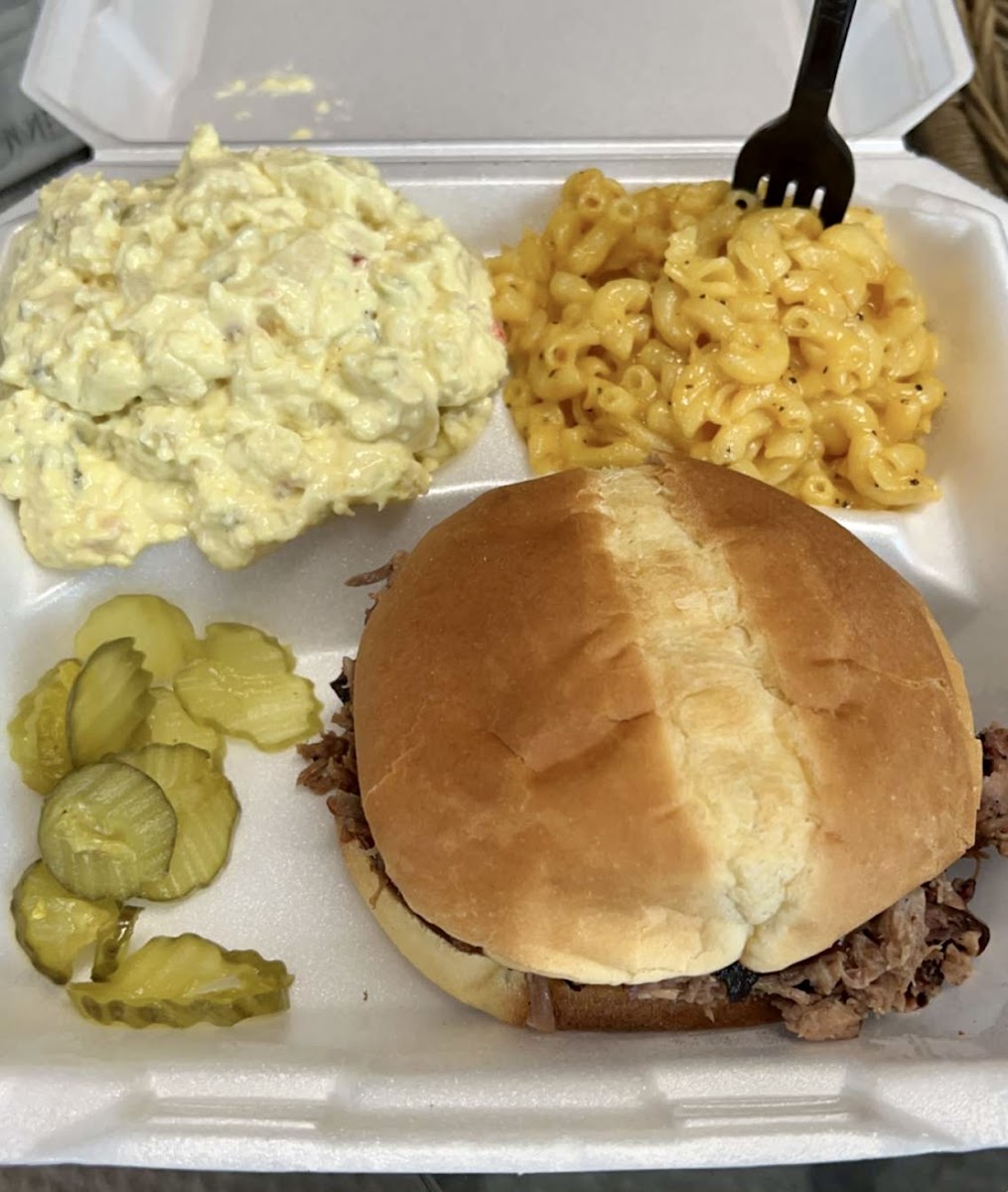 Blue Rooster Bbq & Pizza